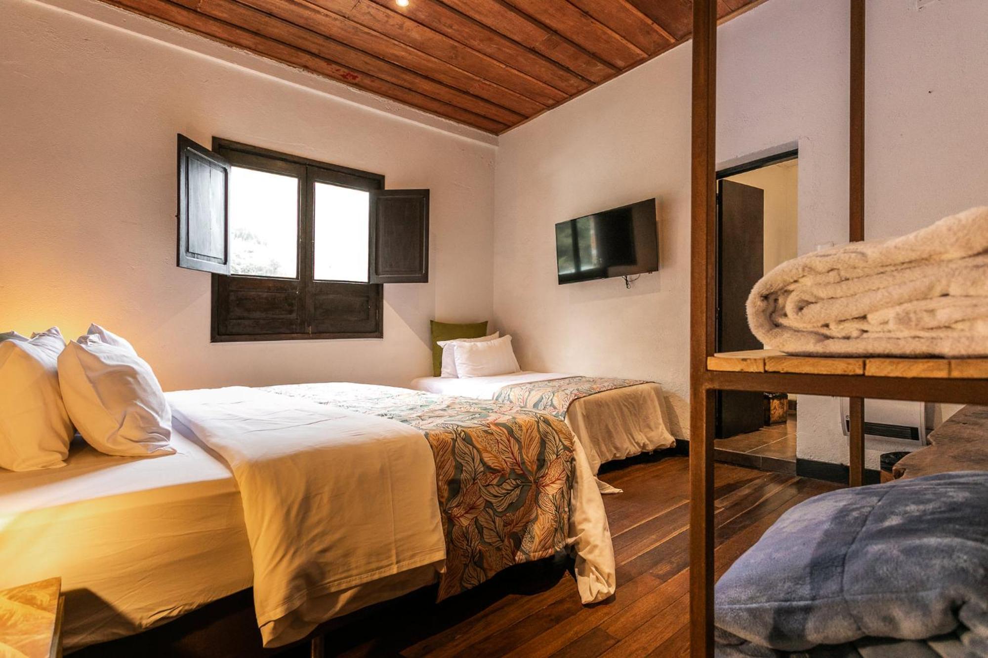 Hotel Termales Del Ruiz Гальинасо Номер фото